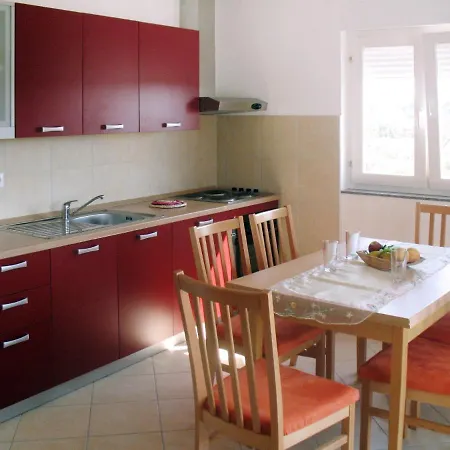 Apartment Ea